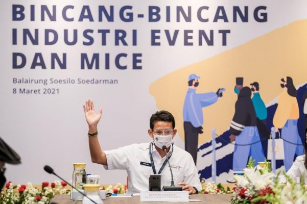 Menteri Sandiaga Uno