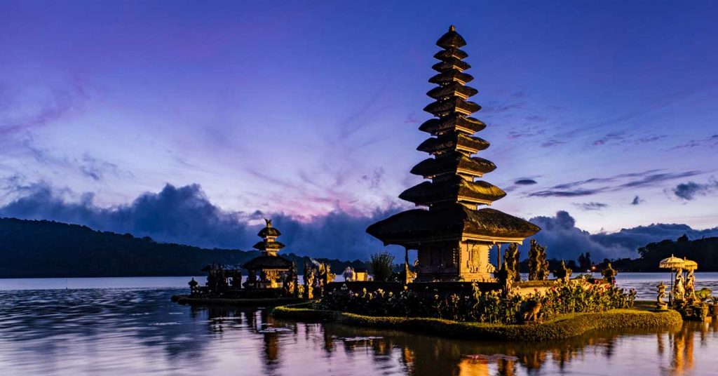 Pay Now Visit Later: Solusi untuk Tempat Wisata Rekreasi di Masa Pandemi Pay Now Visit Later Solusi untuk Tempat Wisata Rekreasi di Masa Pandemi