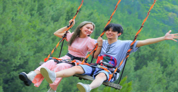Wahana Velly Swing