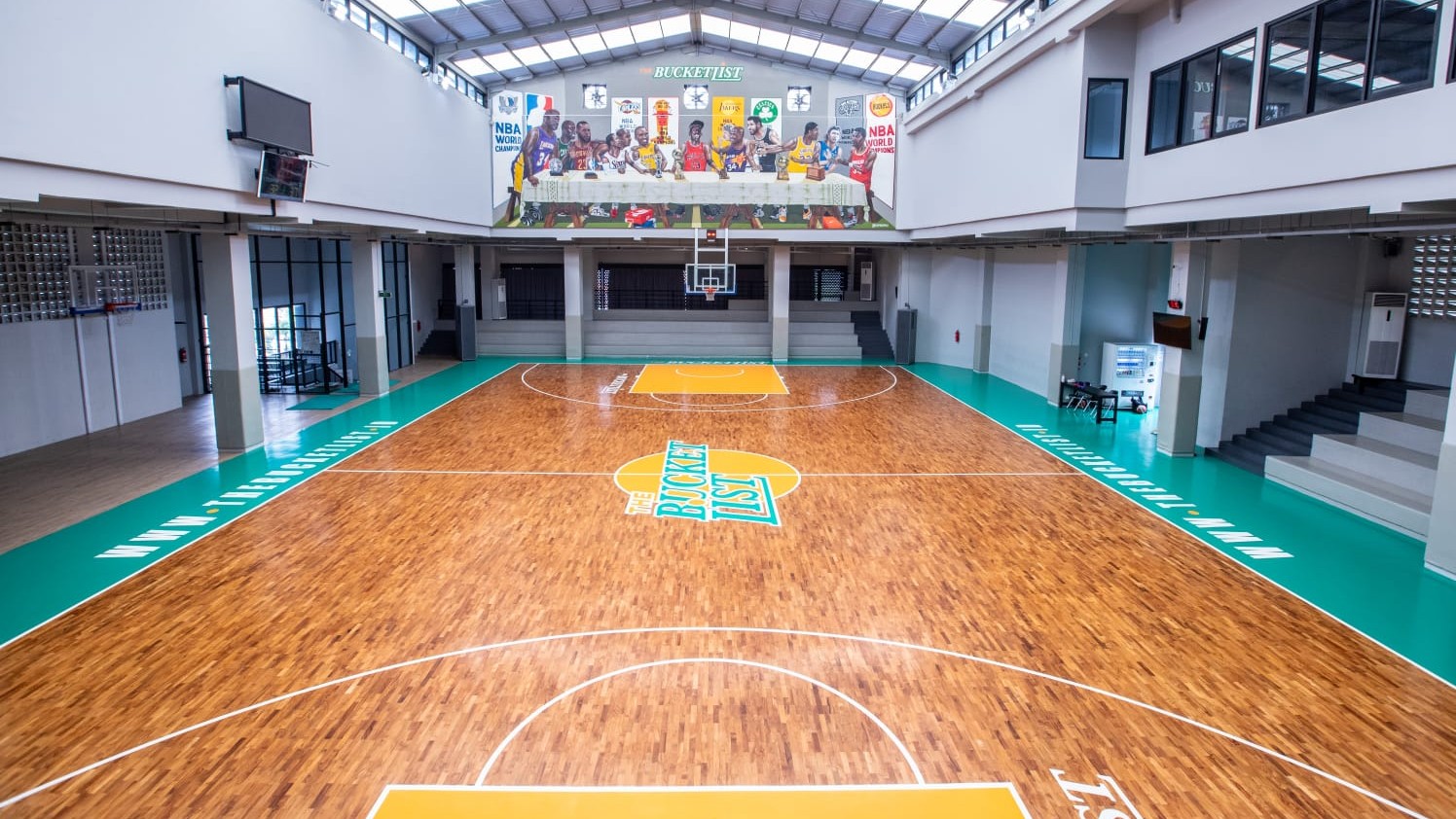 The Bucketlist Bogor- Main Court