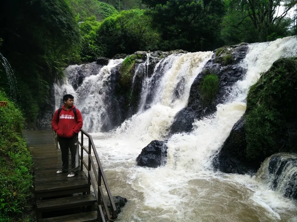 Harga Tiket Curug Maribaya