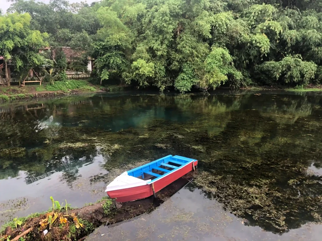 sumber gentiong ekowisata malang