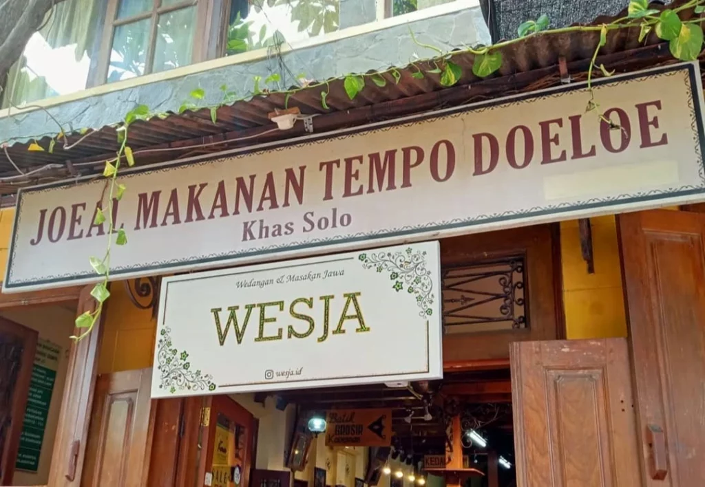 Menu Makanan Wesja Solo