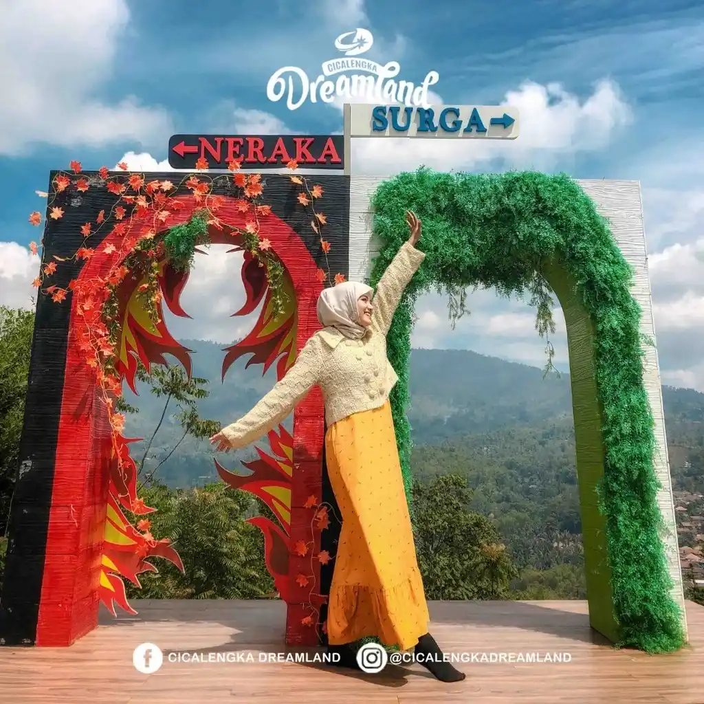 Spot Foto Cicalengka Dreamland Bandung