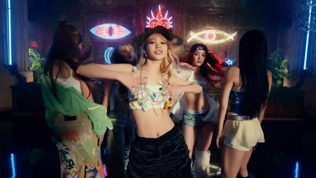 MV ‘Easy’ Le Sserafim Dianggap Merusak Nilai Gereja