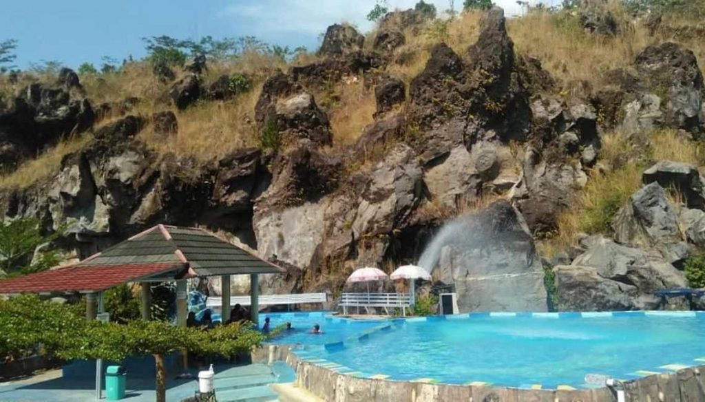 Harga Tiket Taman Batu Hanjunagan