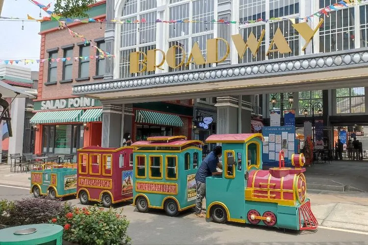 Libur sekolah sambil main game di Broadway Alam Sutera