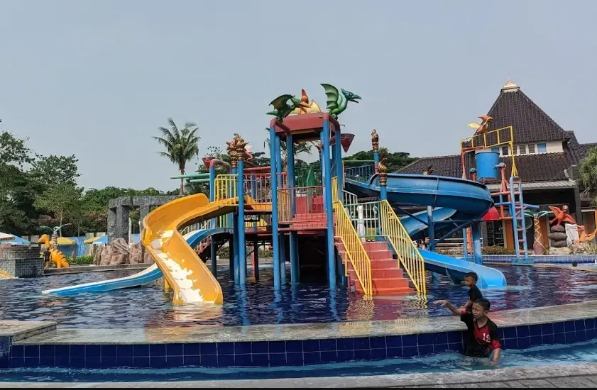 waterpark tangerang di Fun Park Permata Waterboom Tangerang