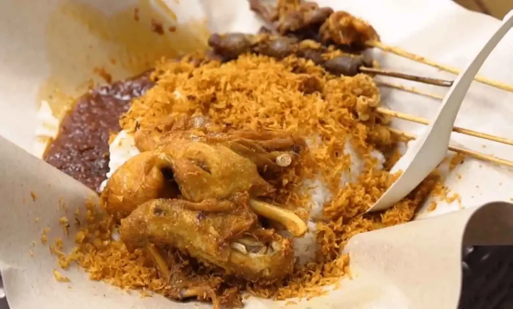 Wisata Kuliner Legend di Cirebon - Ayam Goreng Santa Maria