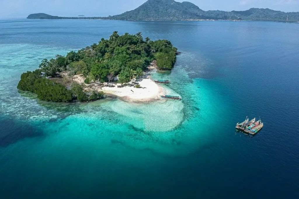 Tempat Wisata Lampung_Pulau Kelagian