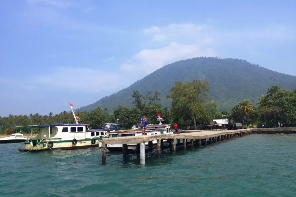 Wisata Alam Lampung Selatan- Pulau Sebesi