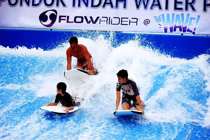 Wahana Berselancar Terbaik di Jakarta