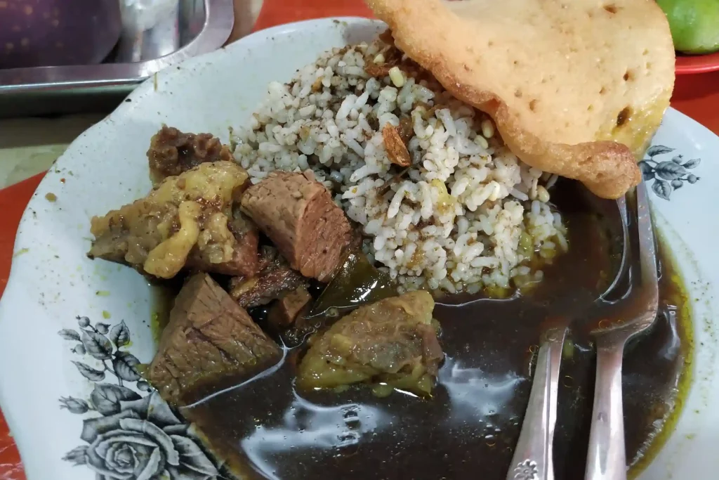 Rawon Kalkulator Wisata Kuliner Surabaya