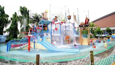 Waterpark Pondok Indah Mall 2024_