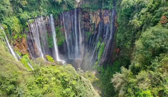 Tumpak Sewu