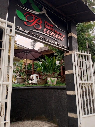 wisata kuliner surabaya Bubur Ayam Bunut