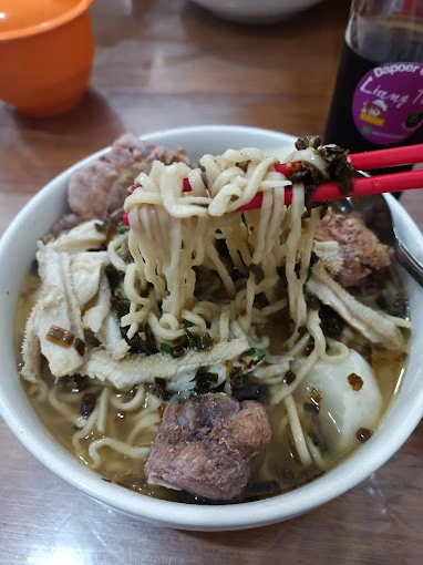 Soto Mie Agih (Non-Halal) Sukabumi