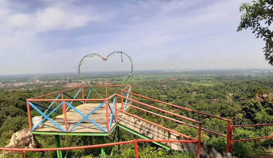 Taman Wisata Cadas Gantung