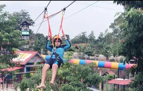flaying fox di waterpark purwakarta