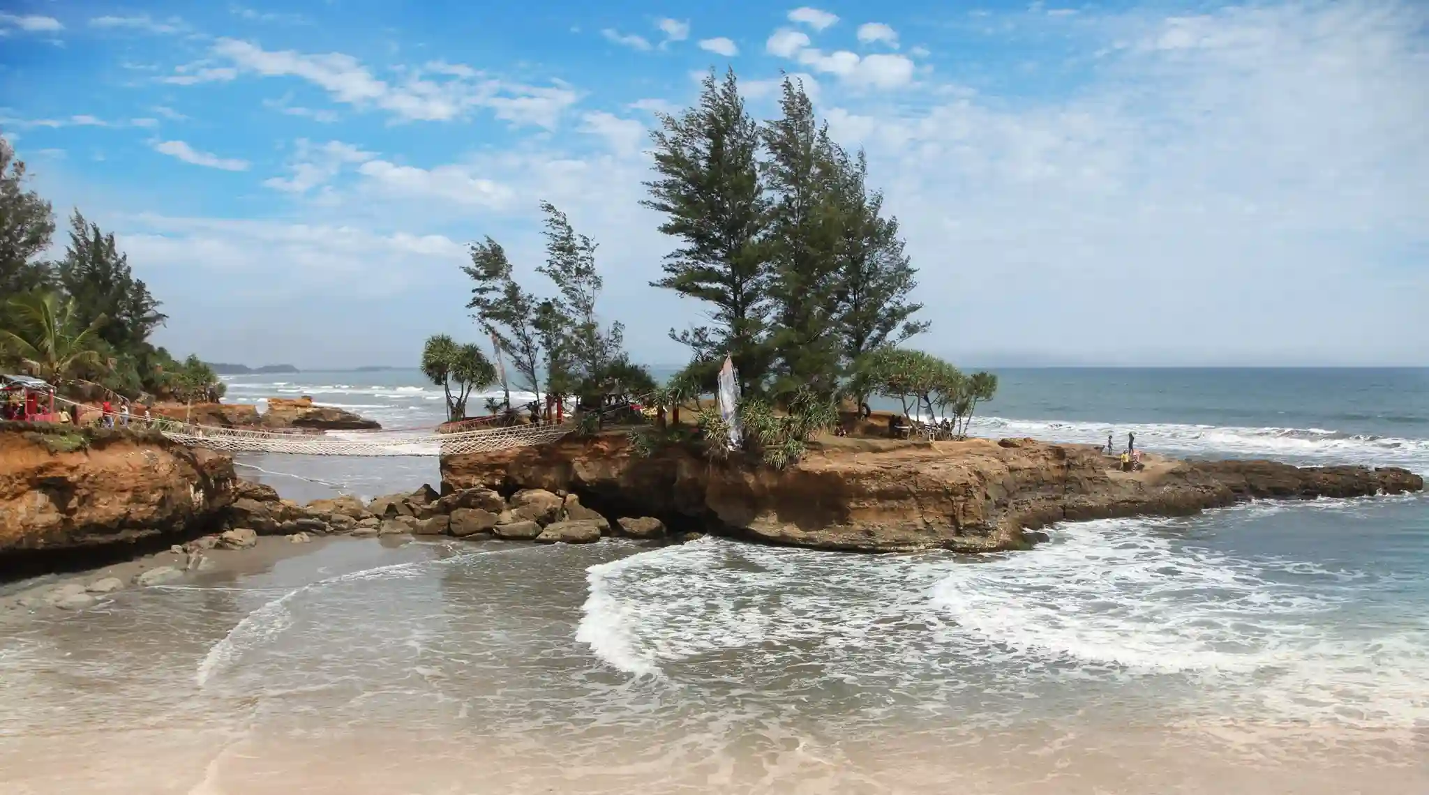 Wisata Bengkulu tengah - Pantai Sungai Suci