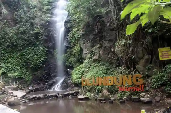  Wisata Trawas Mojokerto Air Terjun Dlundung 