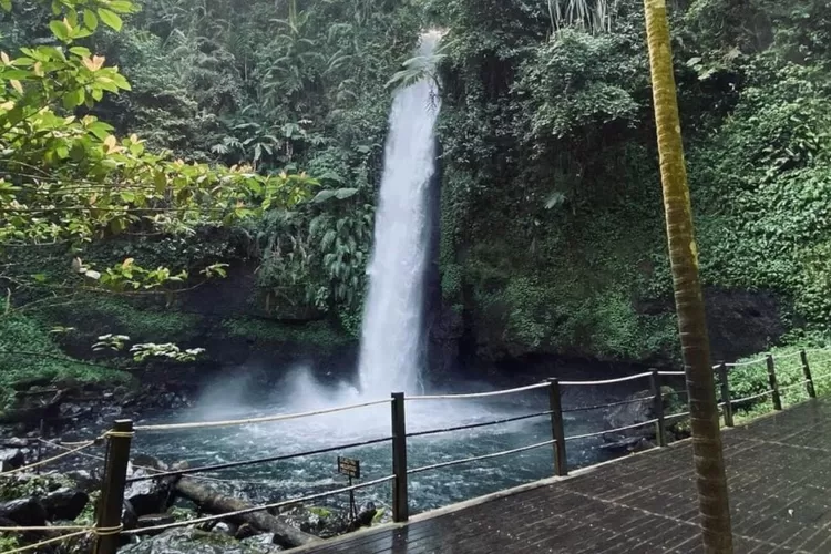 Wisata Sukabumi Curug Sawer