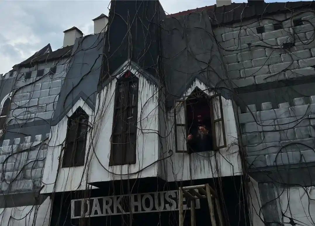 Dark House Jans Park Bandung