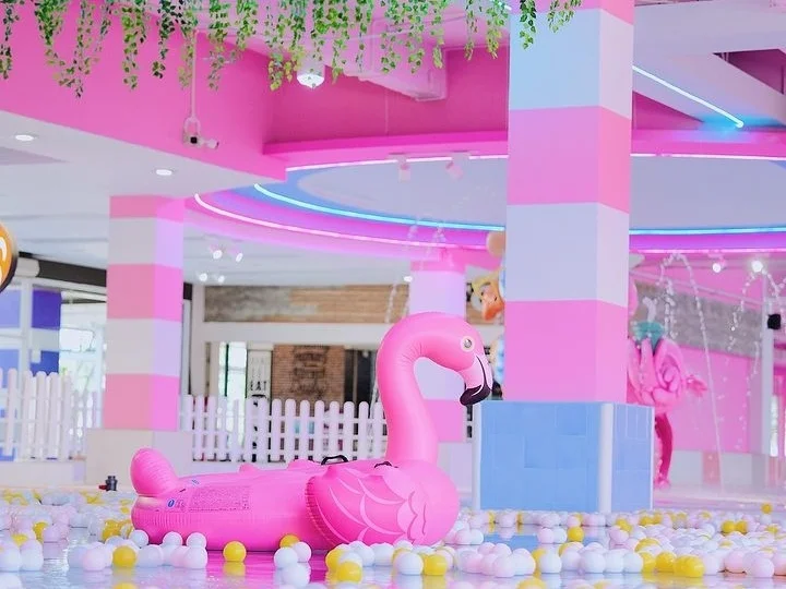 Daya Tarik Tropikana Waterpark Cibitung