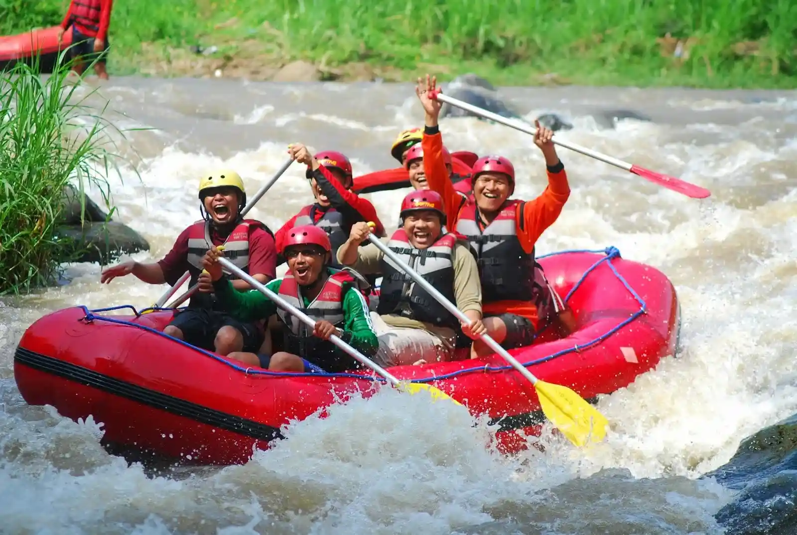 Wisata kediri Konto River Rafting