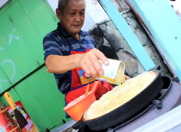 Kuliner Bogor - Martabak Encek Legendaris