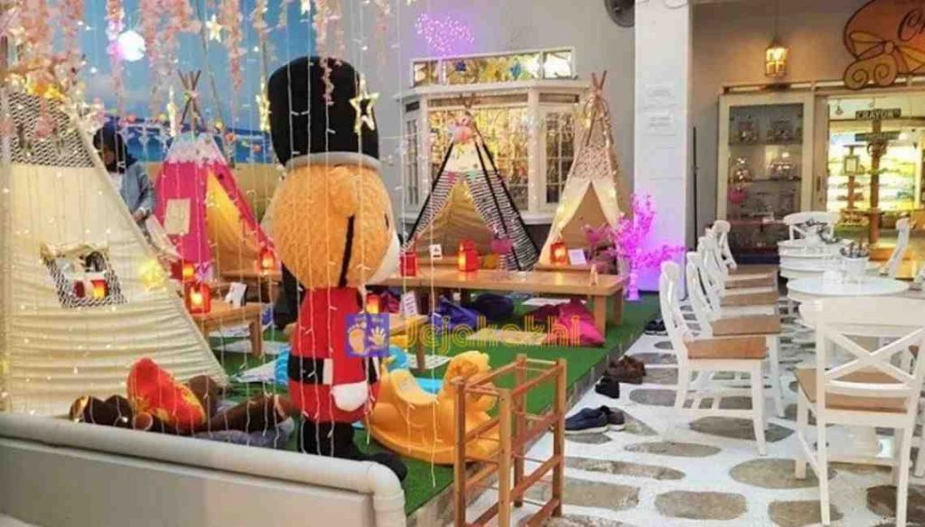 Rekomendasi Cafe Lucu Bandung