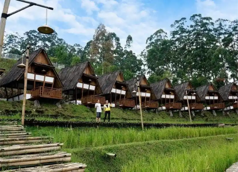 Restoran Dusun Bambu