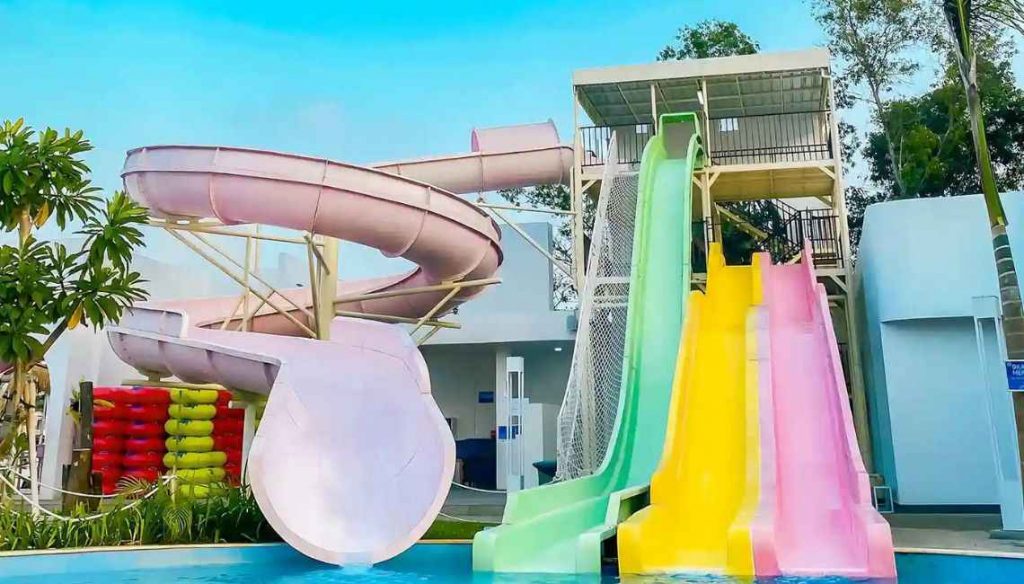 Tropikana Waterpark Cibitung: Serunya Main Air di Tengah Kota Tropikana Waterpark Cibitung- Serunya Main Air di Tengah Kota
