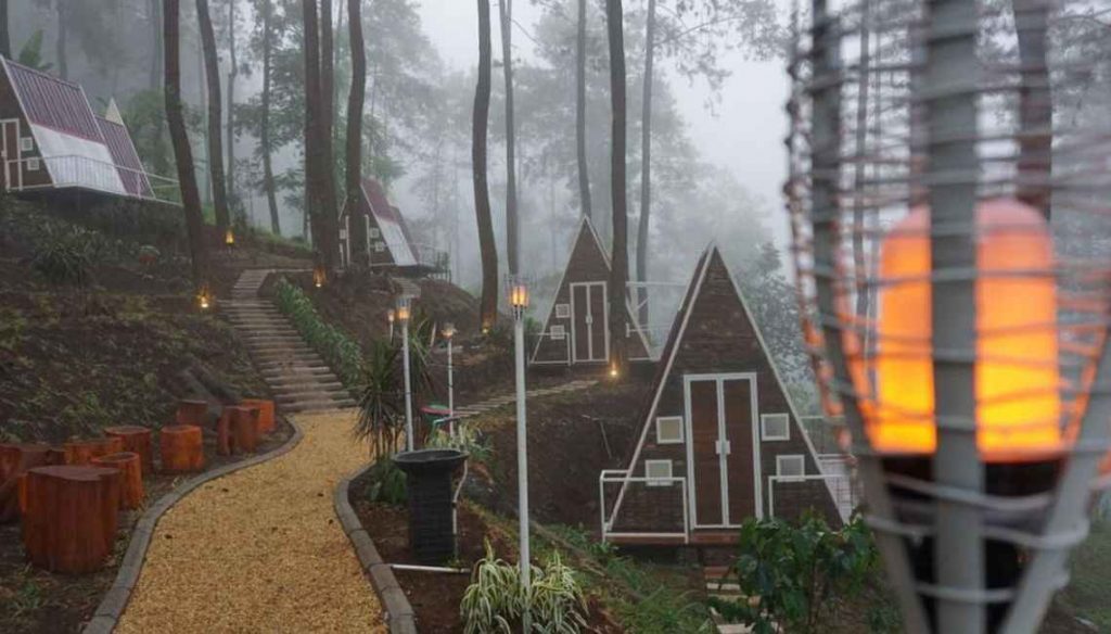 Wisata Trawas Mojokerto_