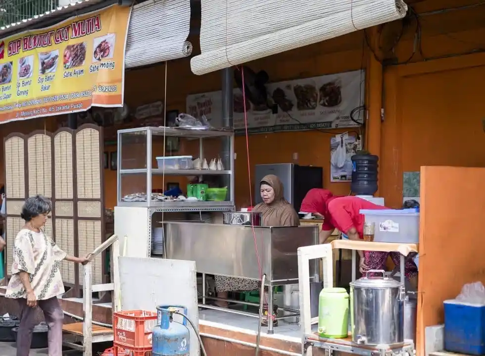 Sop Buntut Cut Meutia