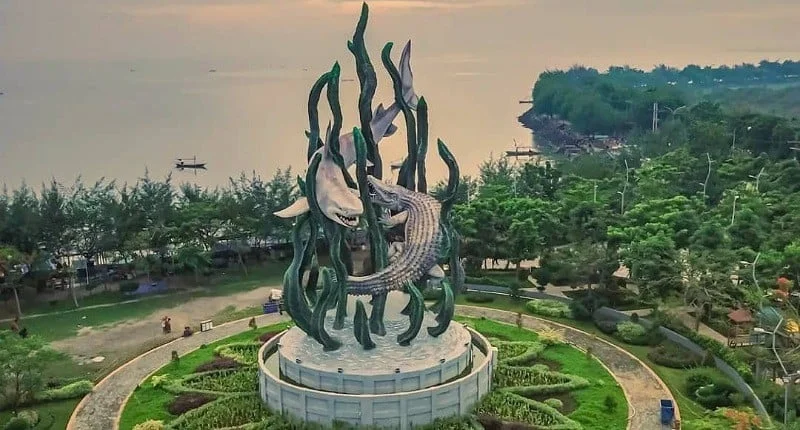 15 Rekomendasi Wisata Surabaya yang Murah Tapi Keren 2024