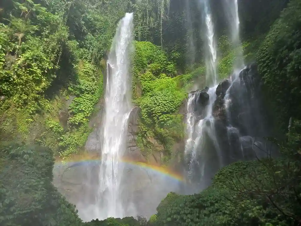 Air Terjun Sekumpul