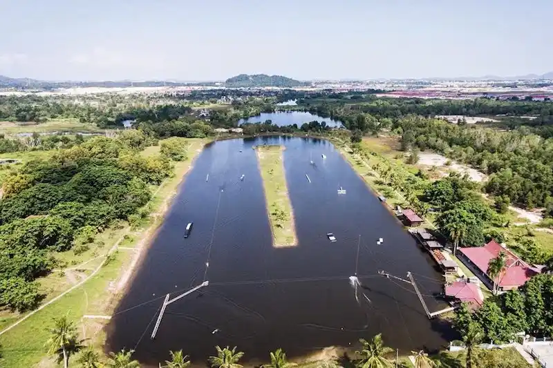 Batam Cable Ski Park