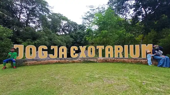 Mini Zoo Jogja Exotarium, Wisata Edukasi Satwa yang Harga Tiketnya Terjangkau!