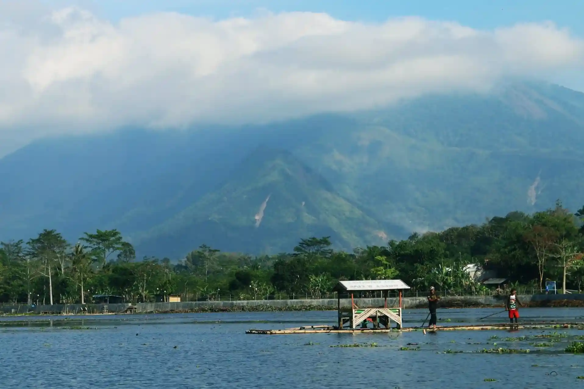 Wisata Garut Terkenal - Situ Bagendit