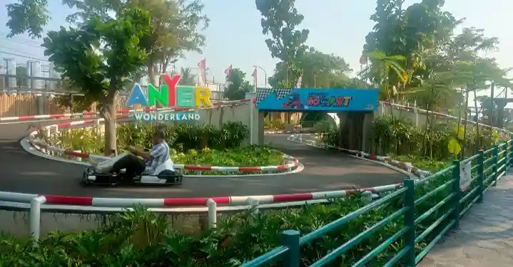 Anyer Wonderland- Nikmati Semua Wahana Seru untuk Liburan Keluarga