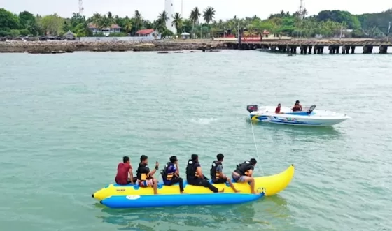 Banana Boat