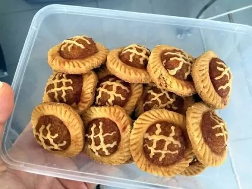 kue imlek dan makanan khasnya