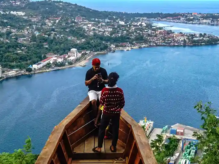 Puncak Kota Jayapura