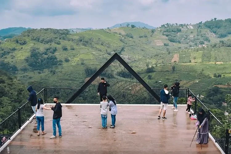 The Nice Funtastic Park