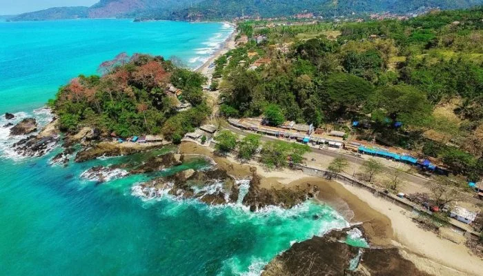 12 Rekomendasi Pantai Sukabumi Terbaik dan Terpopuler