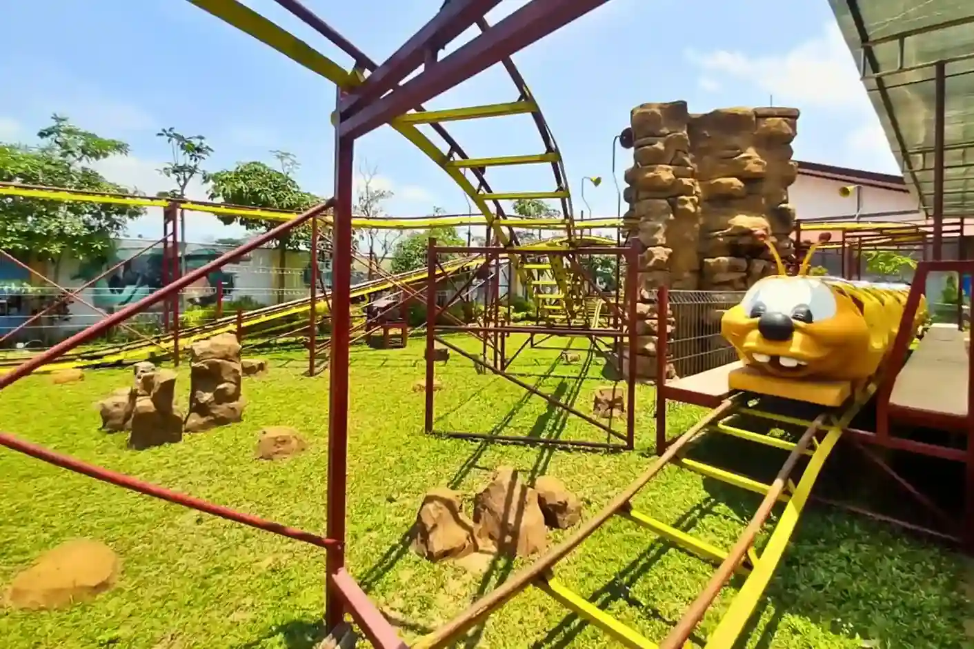 Bonderland Carnival Park Malang- Wahana Seru dengan Harga Tiketnya!
