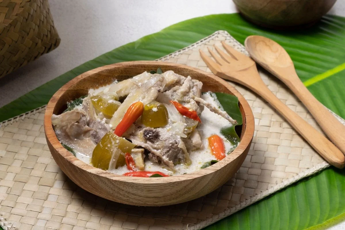 Makanan Khas Jawa Tengah - Garang Asem