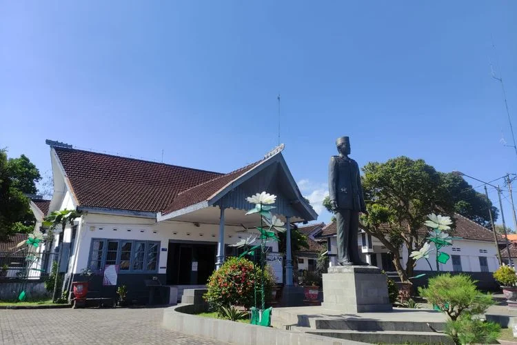Istana Gebang Blitar