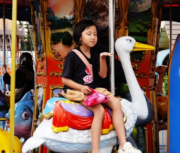 komedi putar di florawisata sentera de laponte